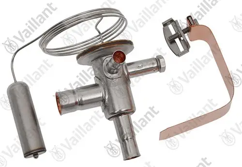 Thermostatisches Expansionsventil von Vaillant mit mehreren Anschlussleitungen und einer spiralförmigen Feder. Teile aus Metall, klar strukturiert.